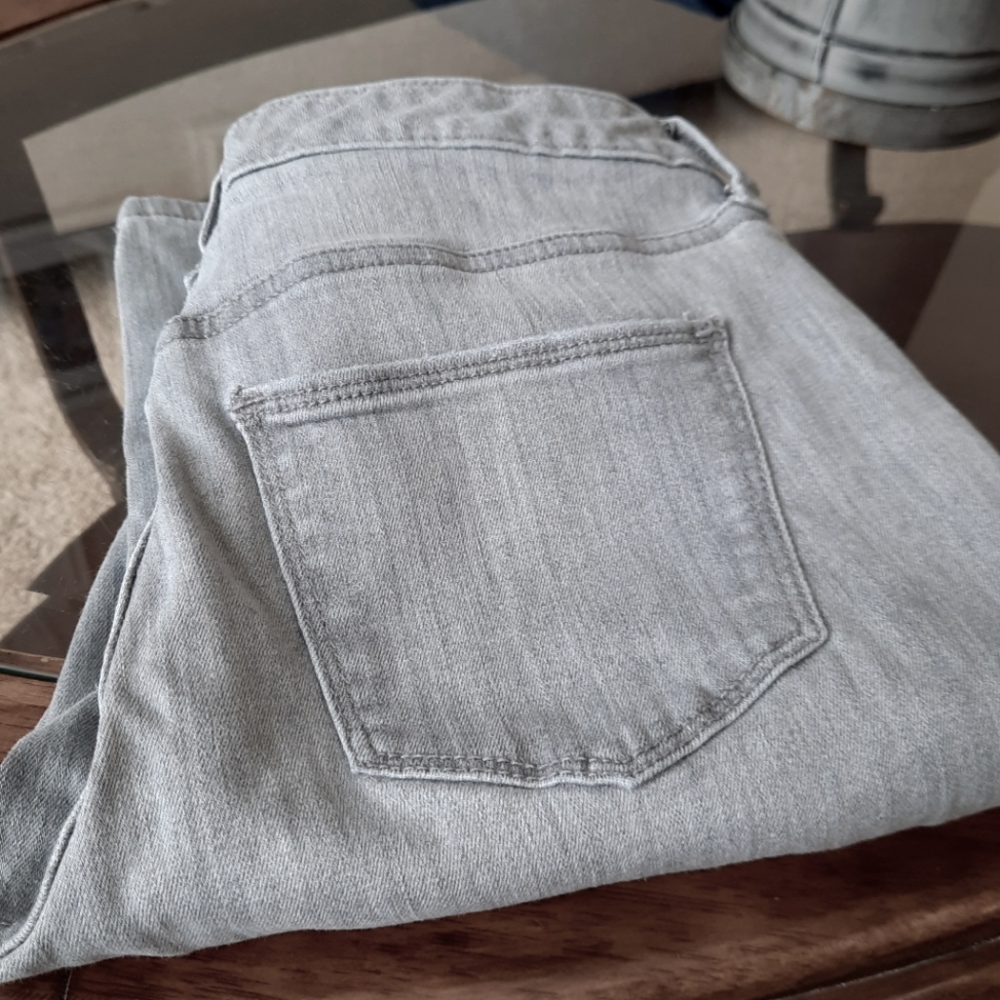 Universal Thread Skinny Grey Jeans